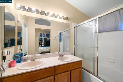 207 Babbling Brook Way, Pittsburg, CA 94565 - Photo 24