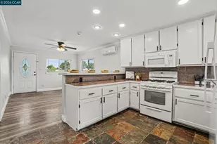 2165 James St, Martinez, CA 94553 - Photo 6