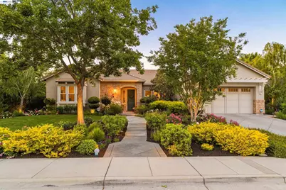 2205 Cameron Cir, Pleasanton, CA 94588 - Photo 2
