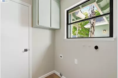 29 Captains Dr, Alameda, CA 94502 - Photo 28