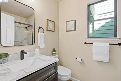 29 Captains Dr, Alameda, CA 94502 - Photo 26