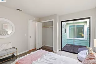 29 Captains Dr, Alameda, CA 94502 - Photo 22