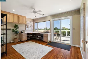 599 Best Rd, Pleasant Hill, CA 94523 - Photo 32