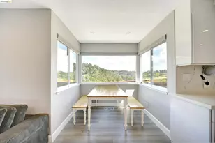 11550 Skyline Blvd, Oakland, CA 94619 - Photo 14