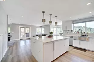11550 Skyline Blvd, Oakland, CA 94619 - Photo 16