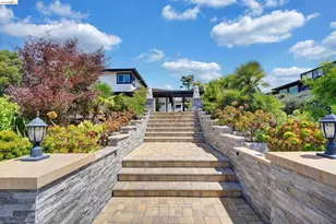 11550 Skyline Blvd, Oakland, CA 94619 - Photo 2
