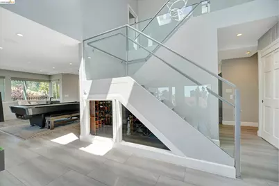 11550 Skyline Blvd, Oakland, CA 94619 - Photo 8