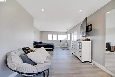 11550 Skyline Blvd, Oakland, CA 94619 - Photo 30
