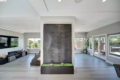 11550 Skyline Blvd, Oakland, CA 94619 - Photo 10