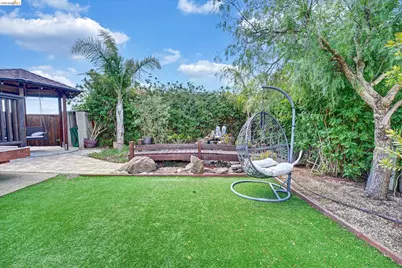 11550 Skyline Blvd, Oakland, CA 94619 - Photo 50