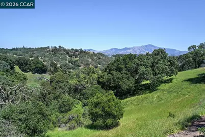 592 High Eagle Ct, Walnut Creek, CA 94595 - Photo 18