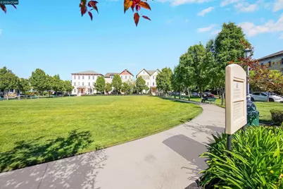 2081 Tsushima St, Hercules, CA 94547 - Photo 48