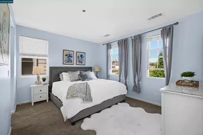 2081 Tsushima St, Hercules, CA 94547 - Photo 32
