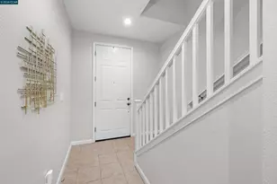2081 Tsushima St, Hercules, CA 94547 - Photo 10
