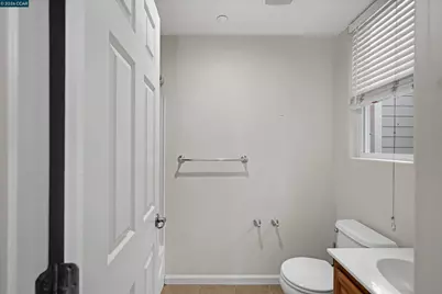 2081 Tsushima St, Hercules, CA 94547 - Photo 14