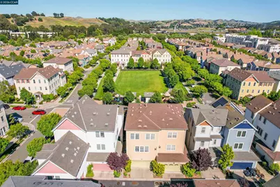 2081 Tsushima St, Hercules, CA 94547 - Photo 56