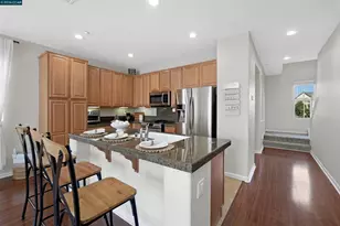 2081 Tsushima St, Hercules, CA 94547 - Photo 24