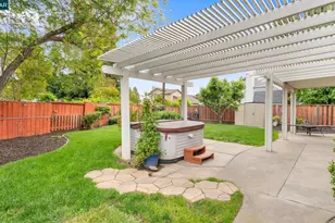 515 Lupine Cir, Vacaville, CA 95687 - Photo 20