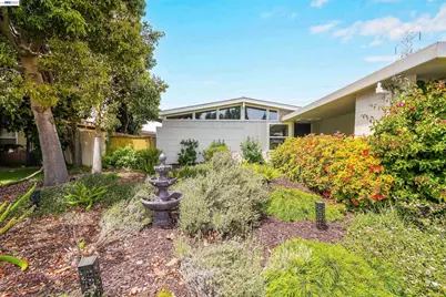 1727 Southgate St, Hayward, CA 94545 - Photo 10