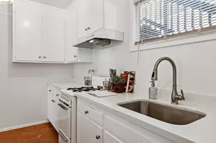 2638 Warring St, Berkeley, CA 94704 - Photo 14