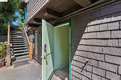 2638 Warring St #A, Berkeley, CA 94704 - Photo 36