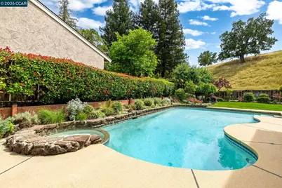 1957 Whitecliff Ct, Walnut Creek, CA 94596 - Photo 30