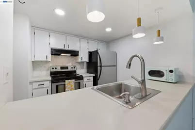 5649 Evergreen Ter, Fremont, CA 94538 - Photo 14
