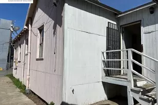 1024 50th Ave, Oakland, CA 94601 - Photo 24