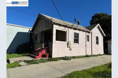 1024 50th Ave, Oakland, CA 94601 - Photo 1