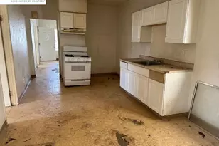 1024 50th Ave, Oakland, CA 94601 - Photo 22