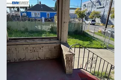 1024 50th Ave, Oakland, CA 94601 - Photo 28