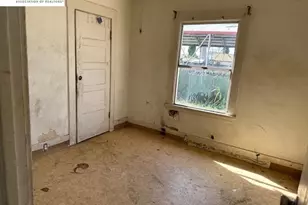 1024 50th Ave, Oakland, CA 94601 - Photo 20