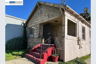 1024 50th Ave, Oakland, CA 94601 - Photo 2