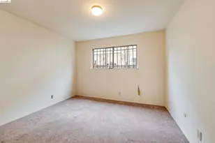 905 24th St, Oakland, CA 94606 - Photo 16