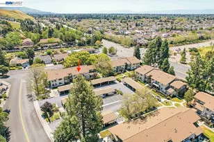 165 Aurora Plaza, Union City, CA 94587 - Photo 2