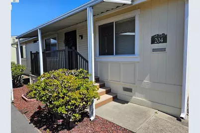 1200 Winton Ave #204, Hayward, CA 94545 - Photo 1