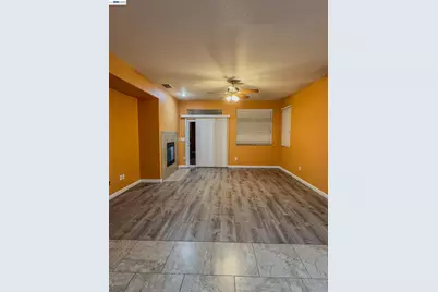10409 Pebble Run Ln, Stockton, CA 95209 - Photo 4