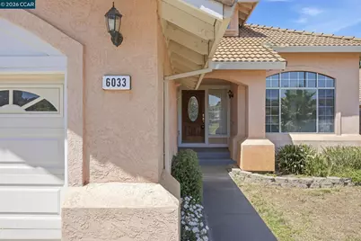 6033 Lakeview Cir, Fairfield, CA 94534 - Photo 4
