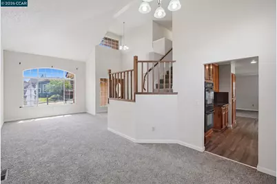 6033 Lakeview Cir, Fairfield, CA 94534 - Photo 10