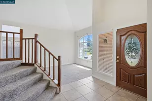6033 Lakeview Cir, Fairfield, CA 94534 - Photo 14