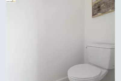 3029 Linden St, Oakland, CA 94608 - Photo 34