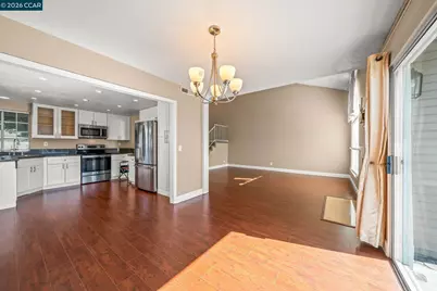 266 Heron Dr, Pittsburg, CA 94565 - Photo 8