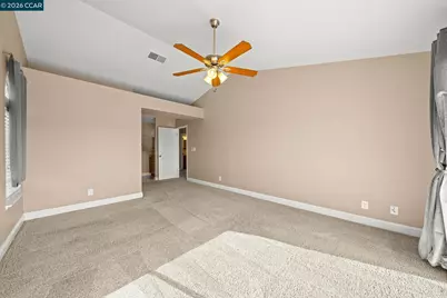 266 Heron Dr, Pittsburg, CA 94565 - Photo 18
