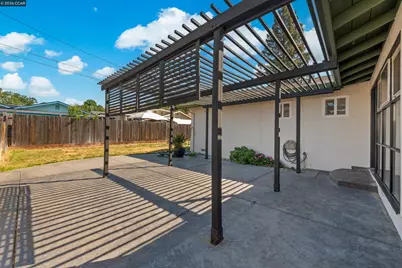273 Solano Lane, Vacaville, CA 95688 - Photo 36
