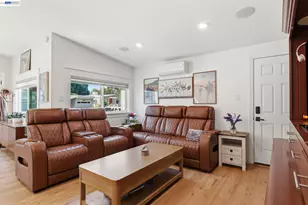 1530 Armstrong, Novato, CA 94945 - Photo 4