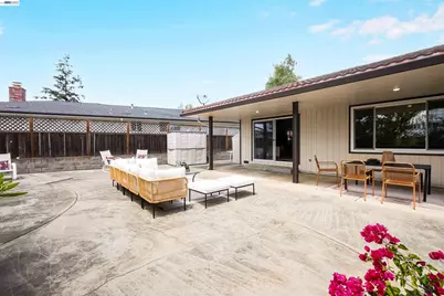 3787 Oakes Dr, Hayward, CA 94542 - Photo 58