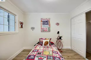 147 Wisteria Dr, East Palo Alto, CA 94303 - Photo 20