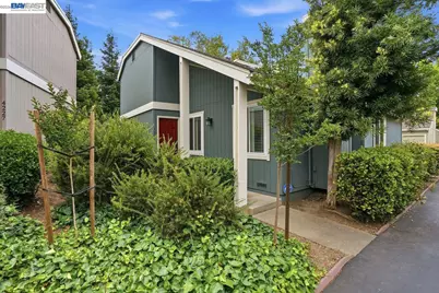 4231 Dubhe Ct, Concord, CA 94521 - Photo 4