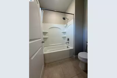 2282 Podere Dr, Mountain House, CA 95391 - Photo 14
