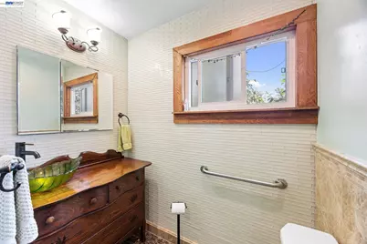 357 Perkins Dr, San Lorenzo, CA 94541 - Photo 24